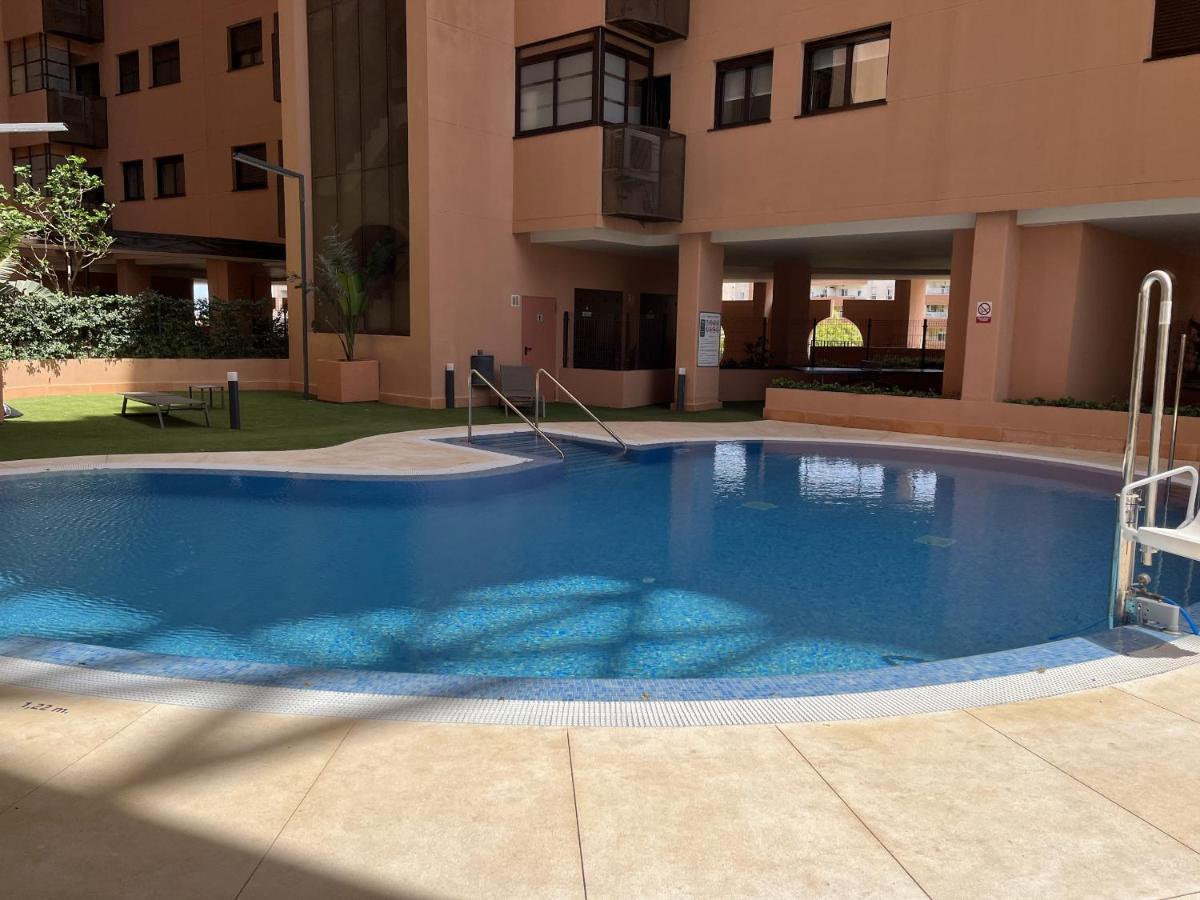 -Malagasunapts-Skygarden Teatinos Pool Playground Экстерьер фото